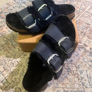 Birkenstock Black shearling Sandals with Adjustable Straps
